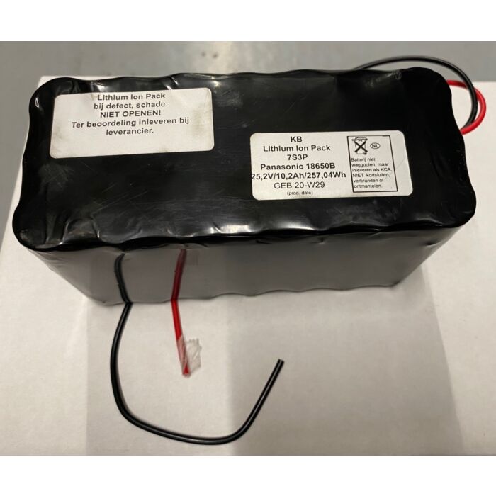 Rechargeable storage battery 7S3P Woori type, for Aldis lamp 25,2V  5/3C 7000X20 Li-ion 10200mAH 130x65x66mm, two wires, no connector.