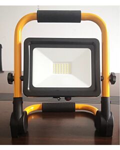 LED Portable Floodlight 20W daylight 100-240V AC / 12-24V DC rechargeable, IP65 on floor stand